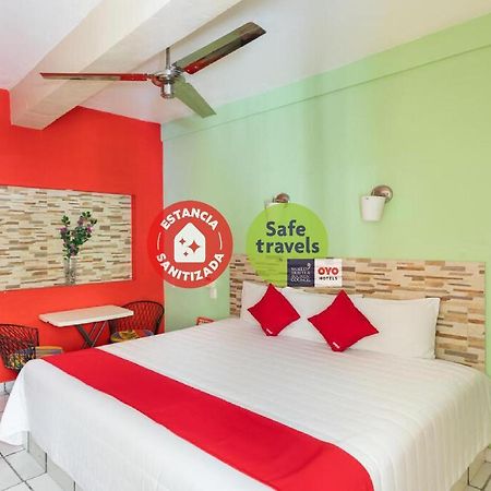 Hotel Costa Azul 체투말 외부 사진