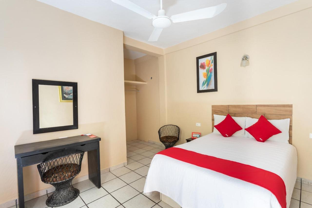 Hotel Costa Azul 체투말 외부 사진
